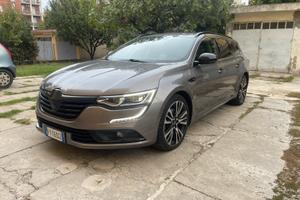 Renault Talisman 2019 - initiale paris