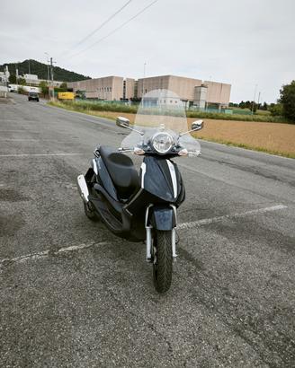 Beverly tourer