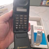 telefono cellulare