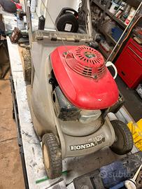Tosaerba honda