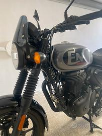 Royal Enfield HNTR 350