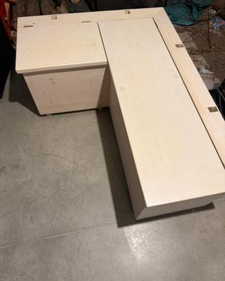Cassapanca in legno