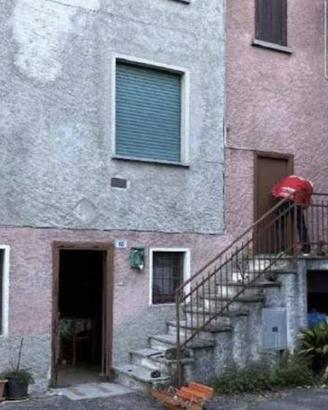 Immobile in asta di 101 m² con 2 locali a Colico