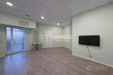 Ufficio a Milano Viale San Gimignano 1 locali