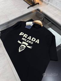 T-shirt Prada in maglia