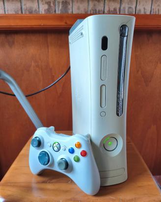 Xbox 360 con controller perfettamente funzionante