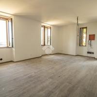 3 LOCALI A CANTALUPO IN SABINA