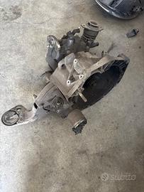 Cambio   FIAT PUNTO / 600 anni 90