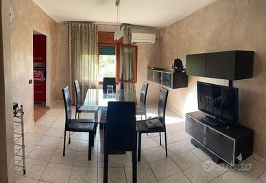 Casa Indipendente Villanova Marchesana [A4689VRG]