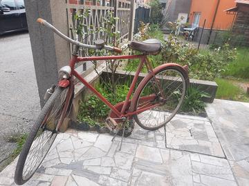Bicicletta "Super Aquila" vintage.