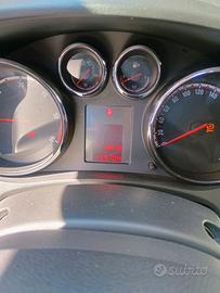 Auto Opel Meriva 2012