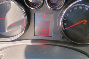 Auto Opel Meriva 2012