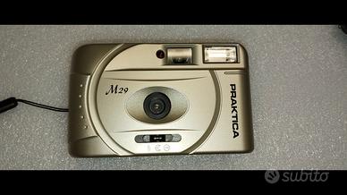 Macchina fotografica automatica vintage 