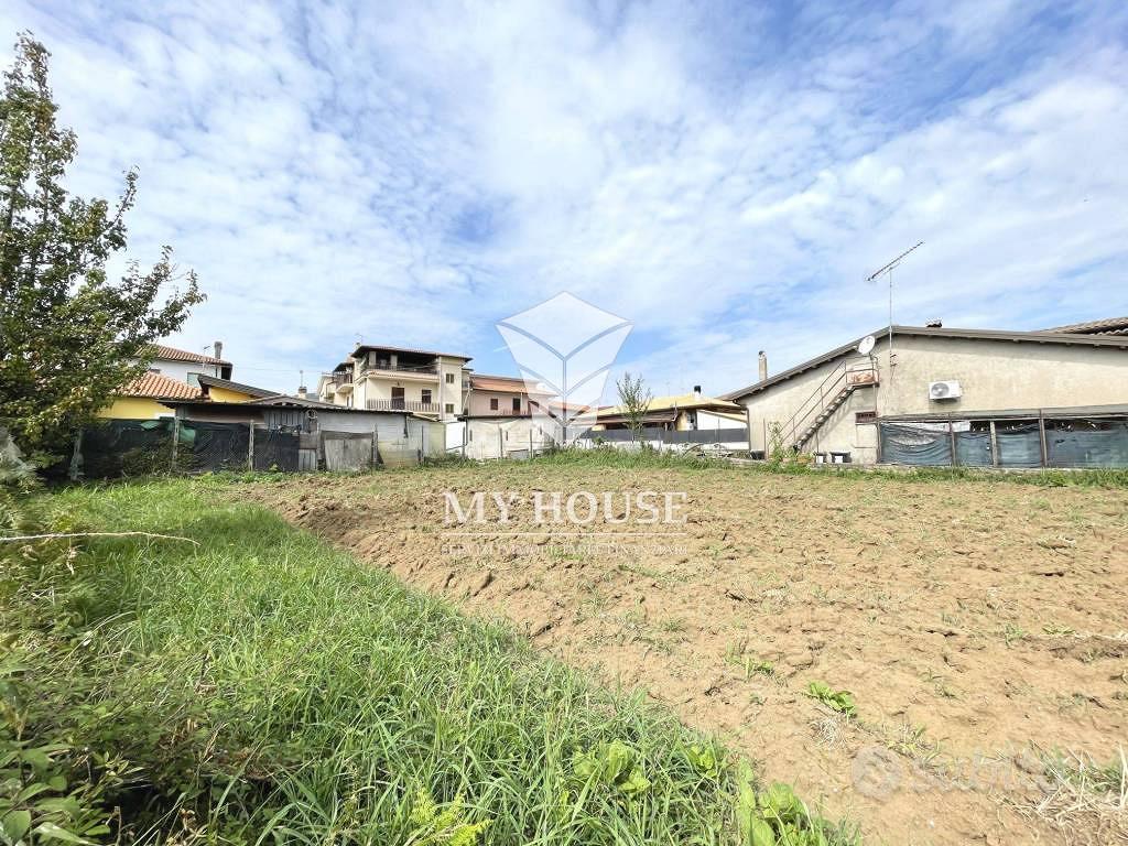 Terreno di 478 m² a Palestrina - Altro