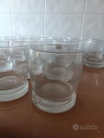 bicchieri in vetro