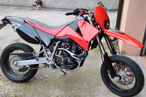 Ktm lc4 640