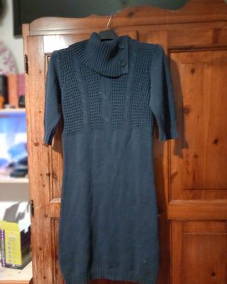 vestito mezze maniche e collo alto donna