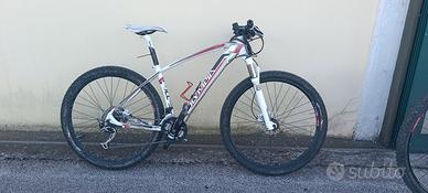 Olympia Bull 650B