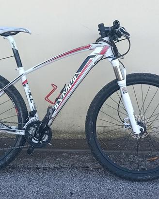Olympia Bull 650B