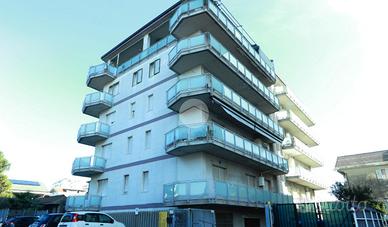 4 LOCALI A MONTESILVANO