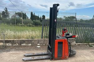 Linde Stoccatore L 14 Ap Triplex Uomo a Bordo