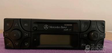 BE8200 becker - Mercdes Benz