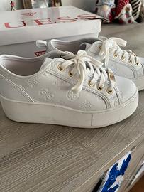 Sneakers platform Guess bianche