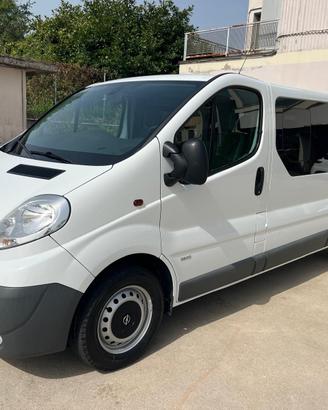 OPEL VIVARO USATO