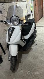 Beverly 125 del 2010