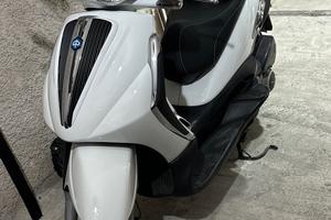 Beverly 125 del 2010