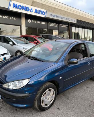 Peugeot 206 1.1 3p. XT *neopatentati*