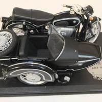 Sidecar BMW R-60 2 Solido