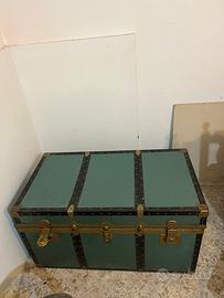Baule portabiancheria vintage