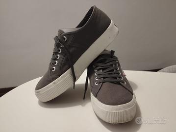 Superga