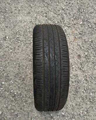 Gomma auto Continental 215/60R17 96H