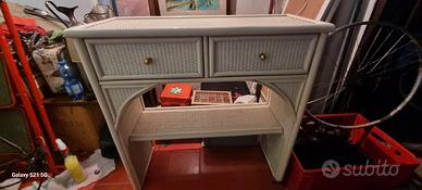 toeletta con specchio 