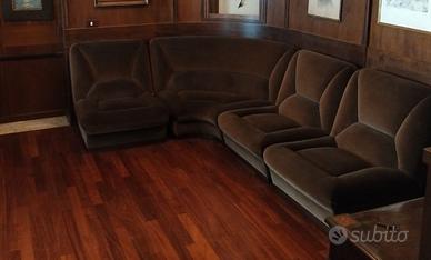 Eleganti Divani componibili in velluto marrone