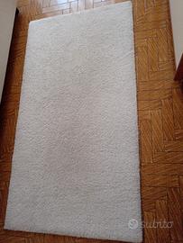 Tappeto bianco