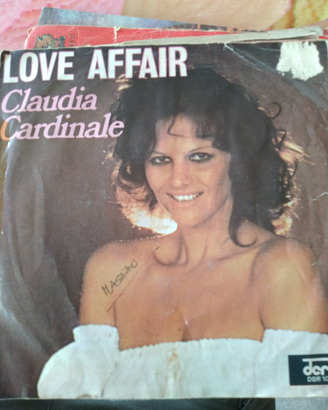 45giri claudia cardinale love affair