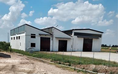 Capannoni industriali