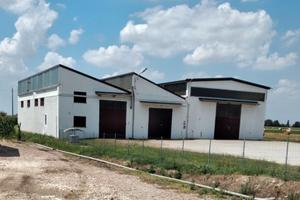 Capannoni industriali