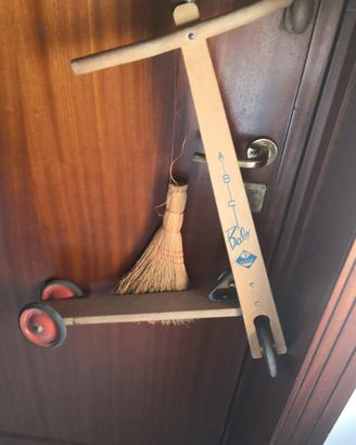 monopattino in legno