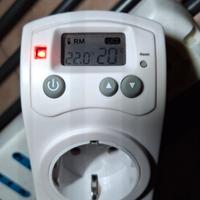 termostato a spina e timer meccanico 