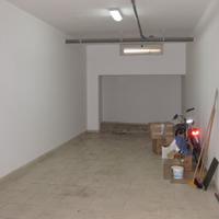 Bitritto garage doppio posto auto