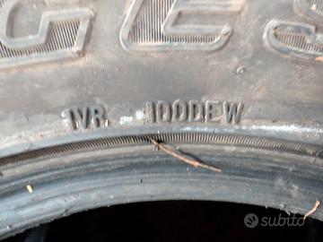 pneumatici Bridgestone 265/65 R17