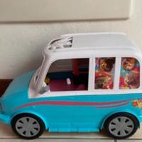 Camper dei cuccioli di Barbie