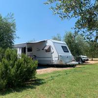 Roulotte Caravan Knaus Tabbert modello Wilk