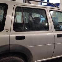Porta post dx LAND ROVER FREELANDER 2002