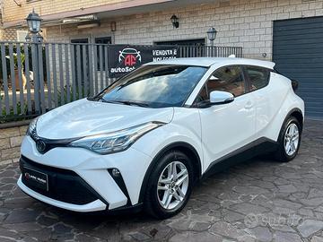 Toyota C-HR 1.8 Hybrid E-CVT Active