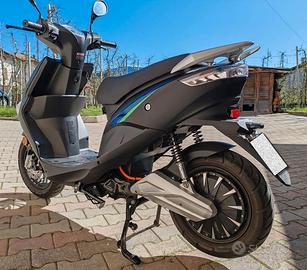 Scooter Elettrico – con Doppia Batteria